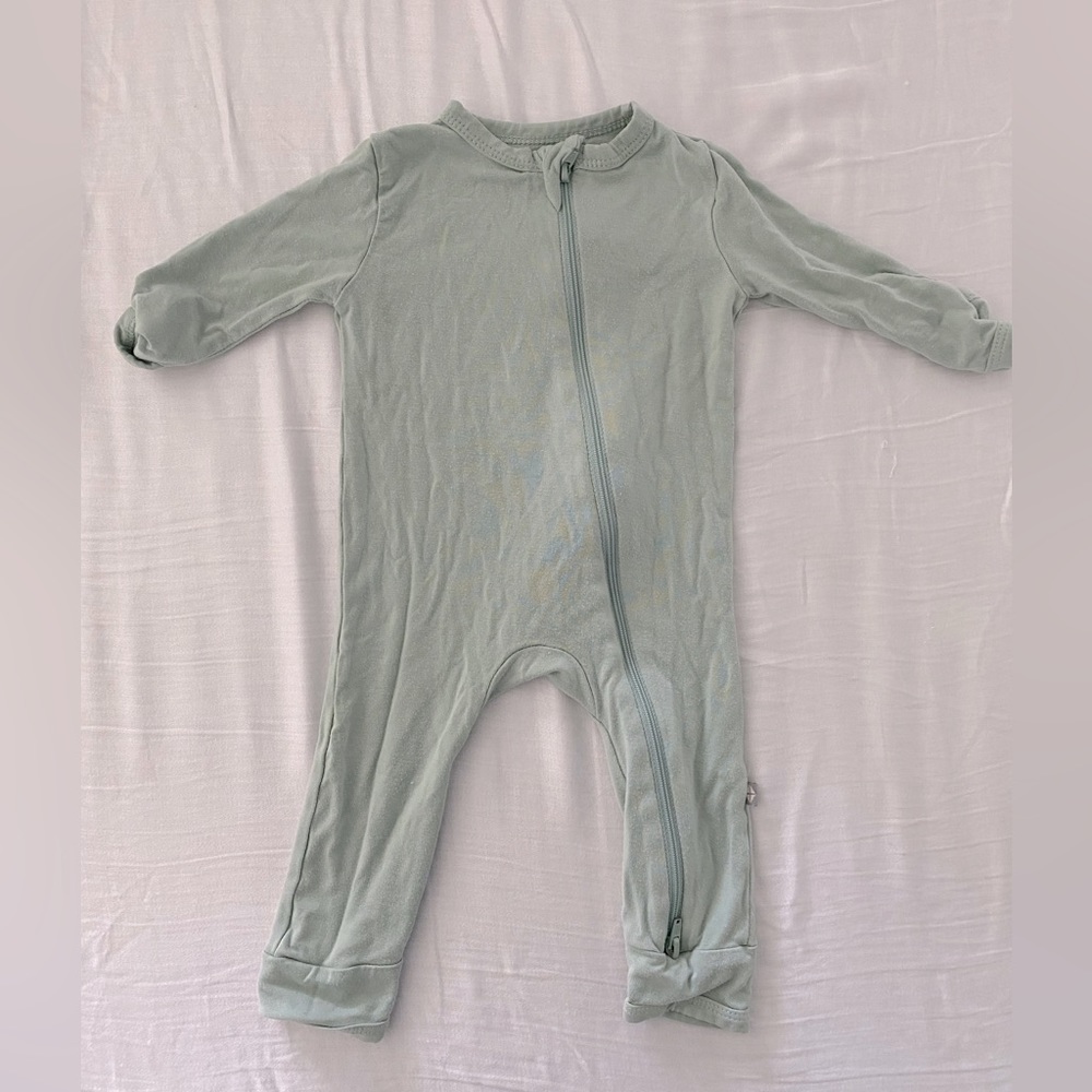 Kyte Baby zippered romper